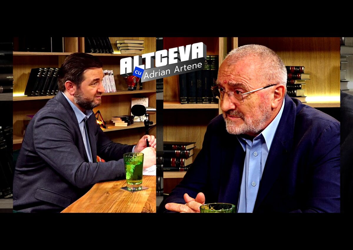 Imagine Stire Medicul Ioan Lascăr face dezvăluiri despre prima operație de conversie de sex: ”Era o noutate pentru sistemul medical din România” | 2review.ro