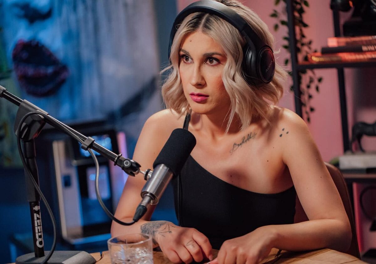 Imagine Stire Adda a răbufnit! Artista a tras un semnal de alarmă în ceea ce privește abuzul din mediul online | 2review.ro