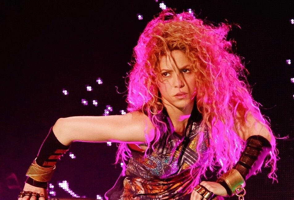 Imagine Stire Opt ani de închisoare pentru Shakira? Vedeta are probleme mari după despărțirea de Gerard Pique | 2review.ro