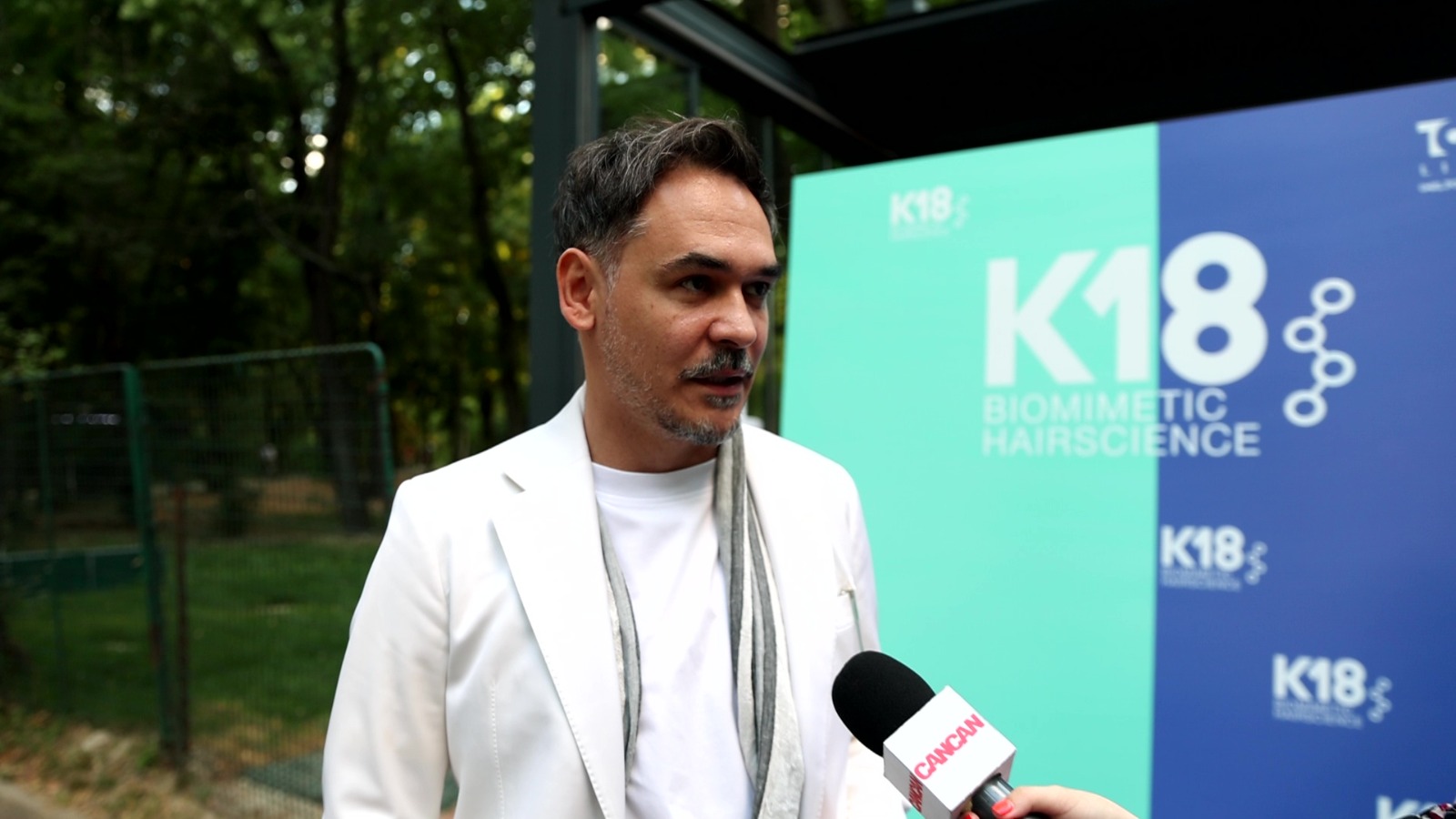 Răzvan Simion a dat cărțile pe față vizavi de relația pe care o are cu iubita lui, Daliana / (Sursa: Captură video)