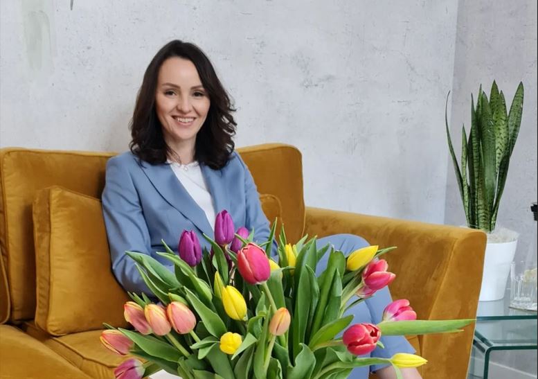 Imagine Stire Oana Cueșdeanu, noua Supernanny de la Prima TV, implicată într-un trunghi amoros?! Dezvăluirile halucinante făcute de presupusul ei amant | 2review.ro