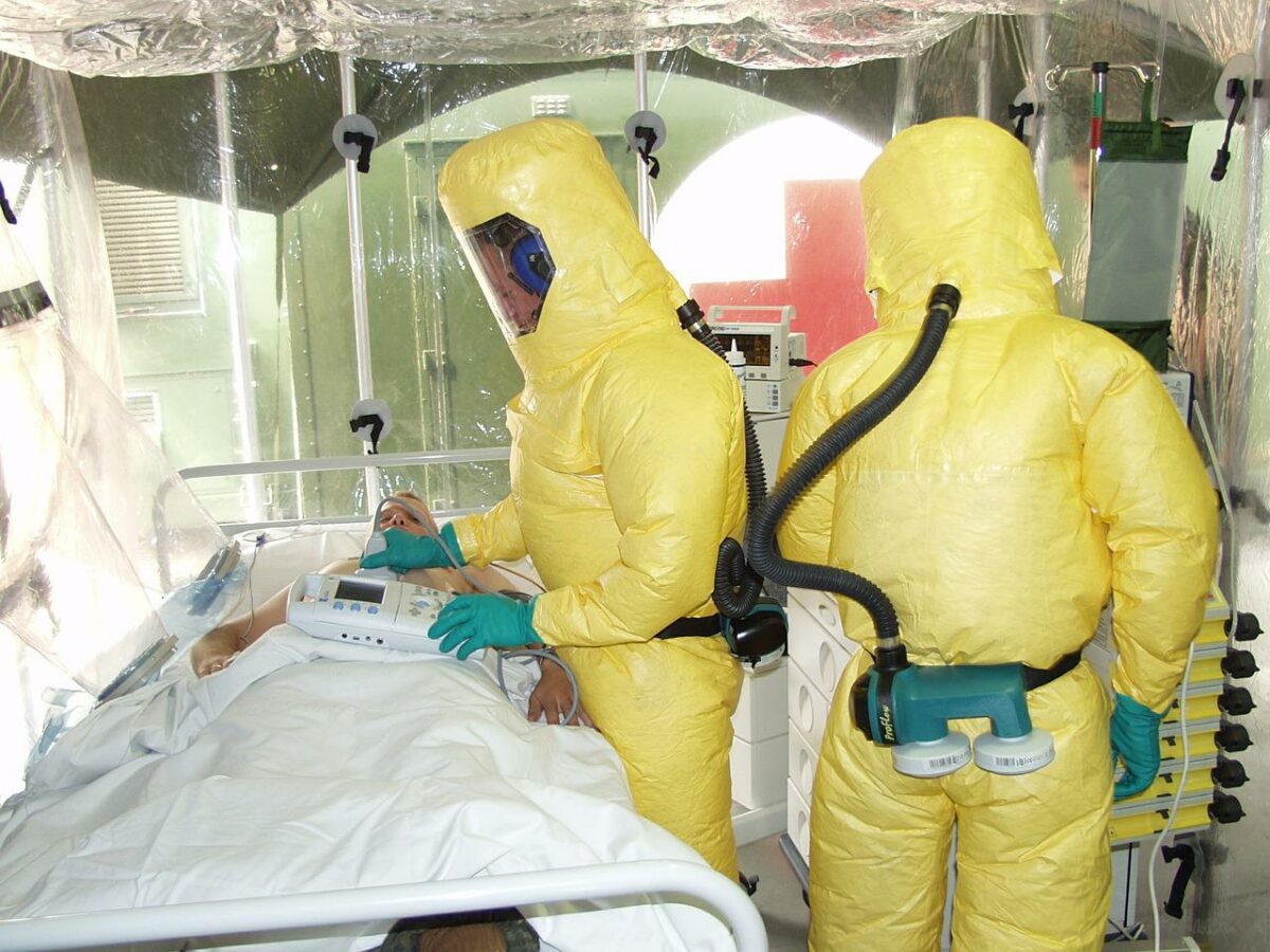 Un nou virus mortal amenință omenirea! Au fost raportate deja decese, iar medicii sunt în alertă