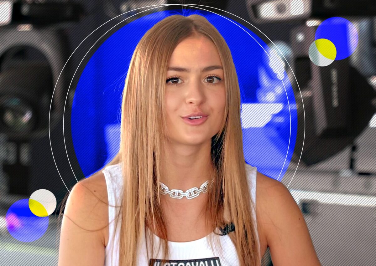 Imagine Stire Iuliana Beregoi: „Foarte mulți copii nu sunt susținuți de către părinți…” Idolul adolescenților, lecție de civism pentru generația matură | 2review.ro