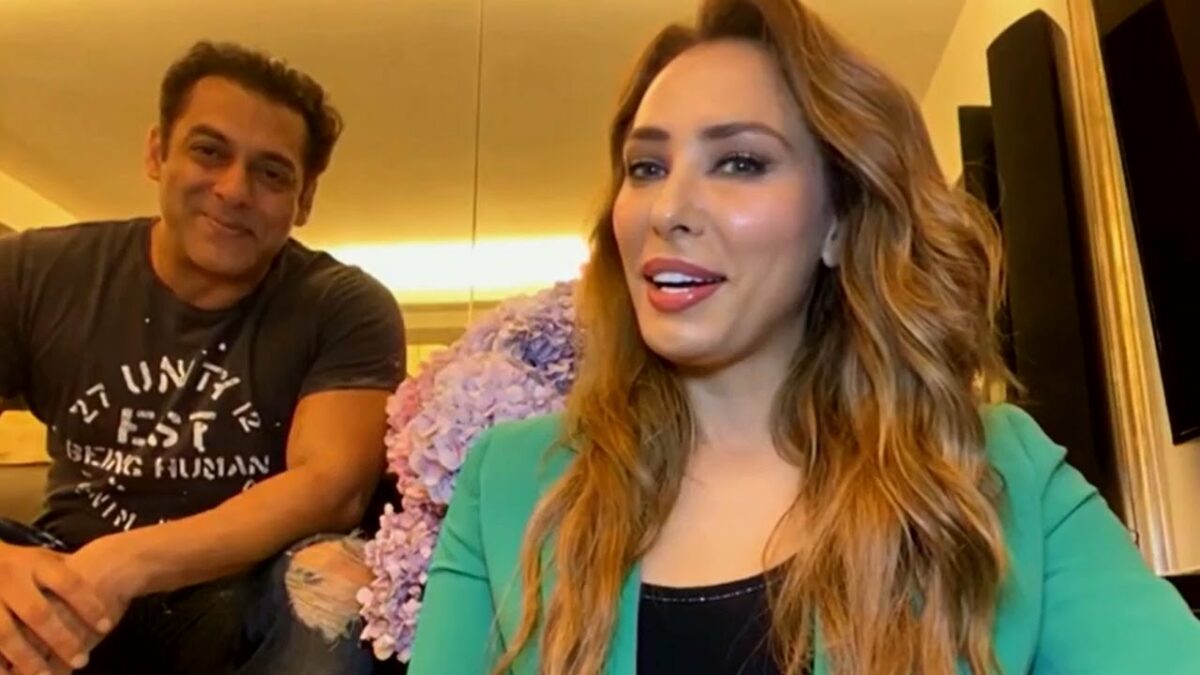 Imagine Stire Iulia Vântur le-a închis gura „fanilor”. Iubita lui Salman Khan a semnat cu Antena 1 | 2review.ro