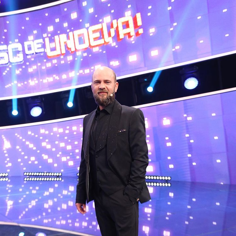 Cosmin Seleși se concentrează pe partea de producție film după renunțarea la prezentarea emisiunii „Te cunosc de undeva” / (foto: Instagram)