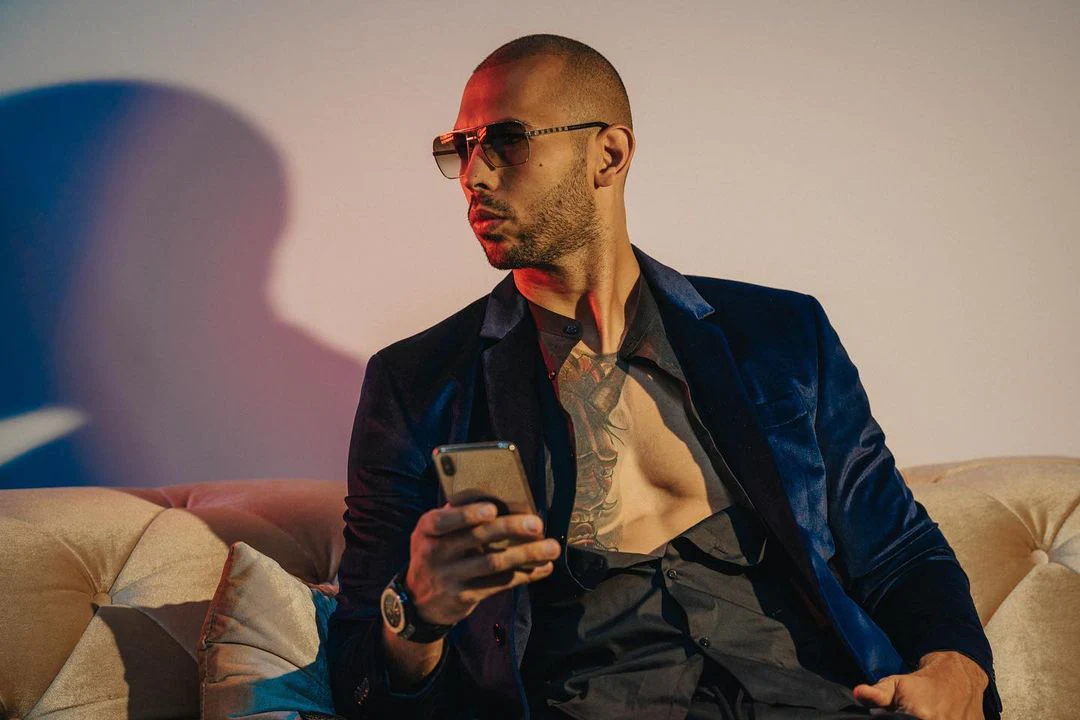 Imagine Stire Cobra Tate, dezvăluiri neașteptate după ce a fost interzis pe Facebook și Instagram: ”Am vândut droguri” | 2review.ro