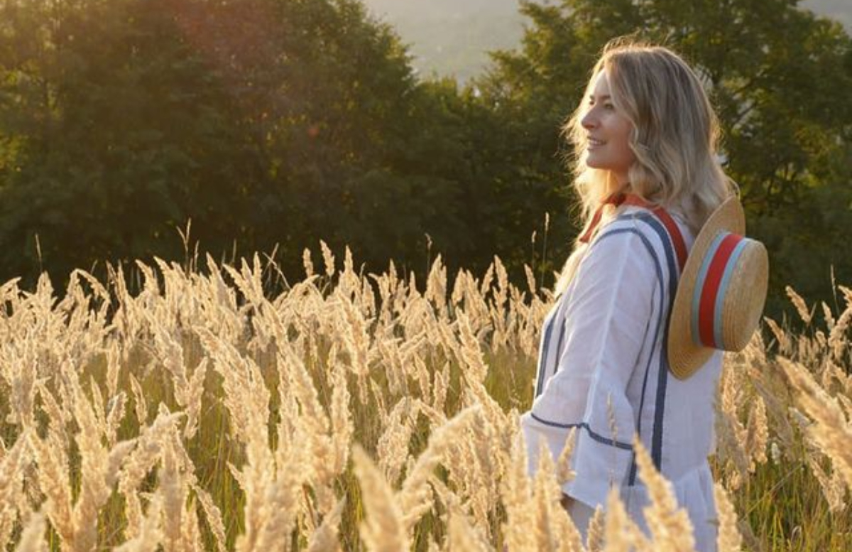Imagine Stire Laura Cosoi se mută! Visul actriței a devenit realitate | 2review.ro