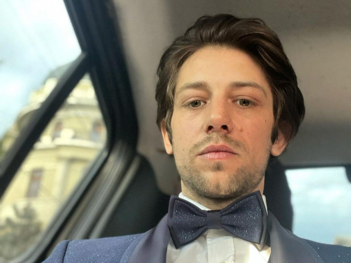Imagine Stire Paul Diaconescu, surprins noaptea alături de o minoră de Justițiarul din Berceni: „Mă consideram suficient de matur” | 2review.ro