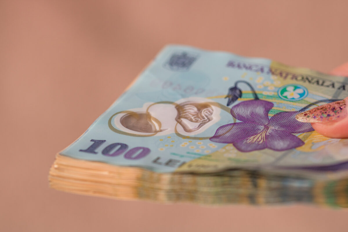 Vești bune! Se dau 15.000 de lei de la stat. Cine poate beneficia de această sumă