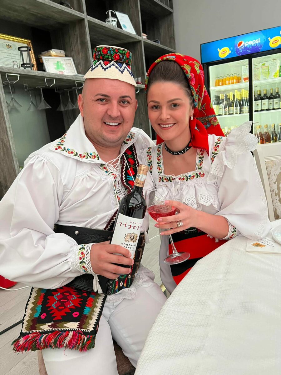 Imagine Stire Vasilică Ceterașu a dat din casă! Ce se întâmplă în familia lui si a Amaliei Ursu, după venirea pe lume a gemenilor: ”Nu mai pot!” | 2review.ro