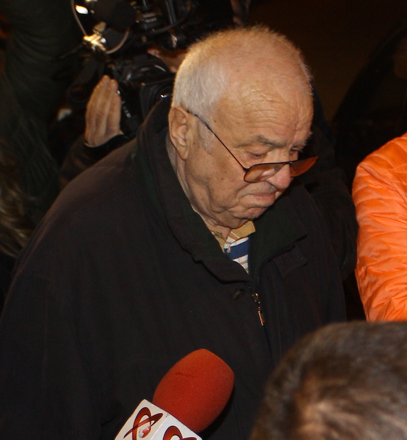 În ciuda situației grea prin care trece, Arșinel nu are probleme cu transplantul renal realizat la Cluj de profesorul Mihai Lucan (Foto: CANCAN.RO)