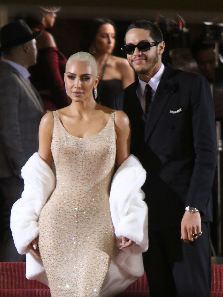 Imagine Stire Kim Kardashian şi Pete Davidson s-au despărţit. Motivul incredibil pentru care au ales să îţi spună adio | 2review.ro