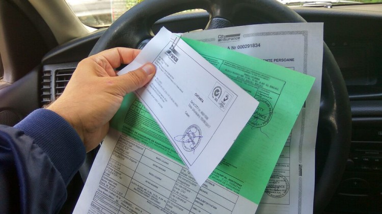 Creștere uriașa a tarifelor la RCA. Categoria de români care va plăti sume imense pentru asigurarea obligatorie a mașinii