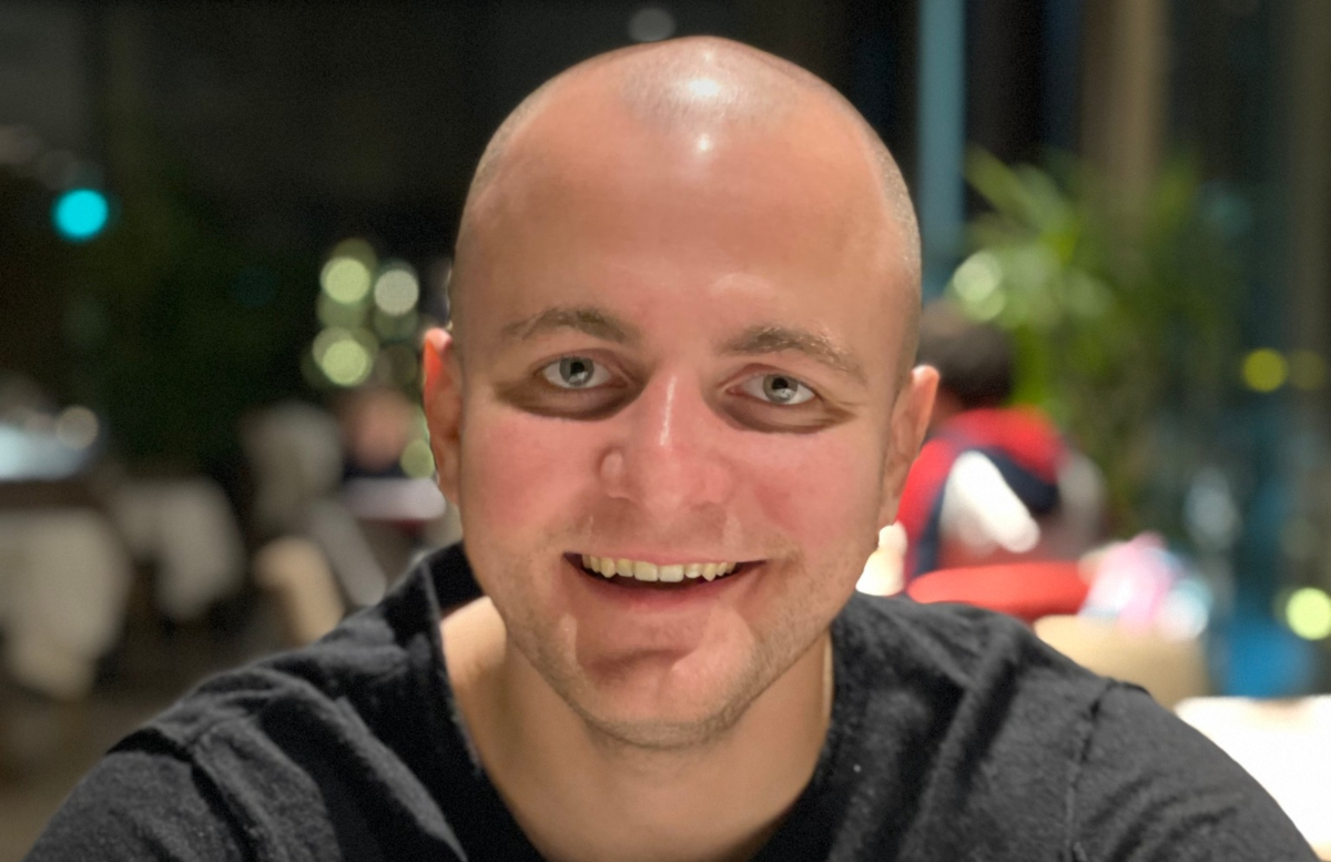 Imagine Stire Andrei Gușă, fiul lui Cozmin Gușă, va prezenta o nouă emisiune la GOLD FM: “DINCOLO DE PROPAGANDĂ”, în fiecare vineri de la 13 la 15 | 2review.ro