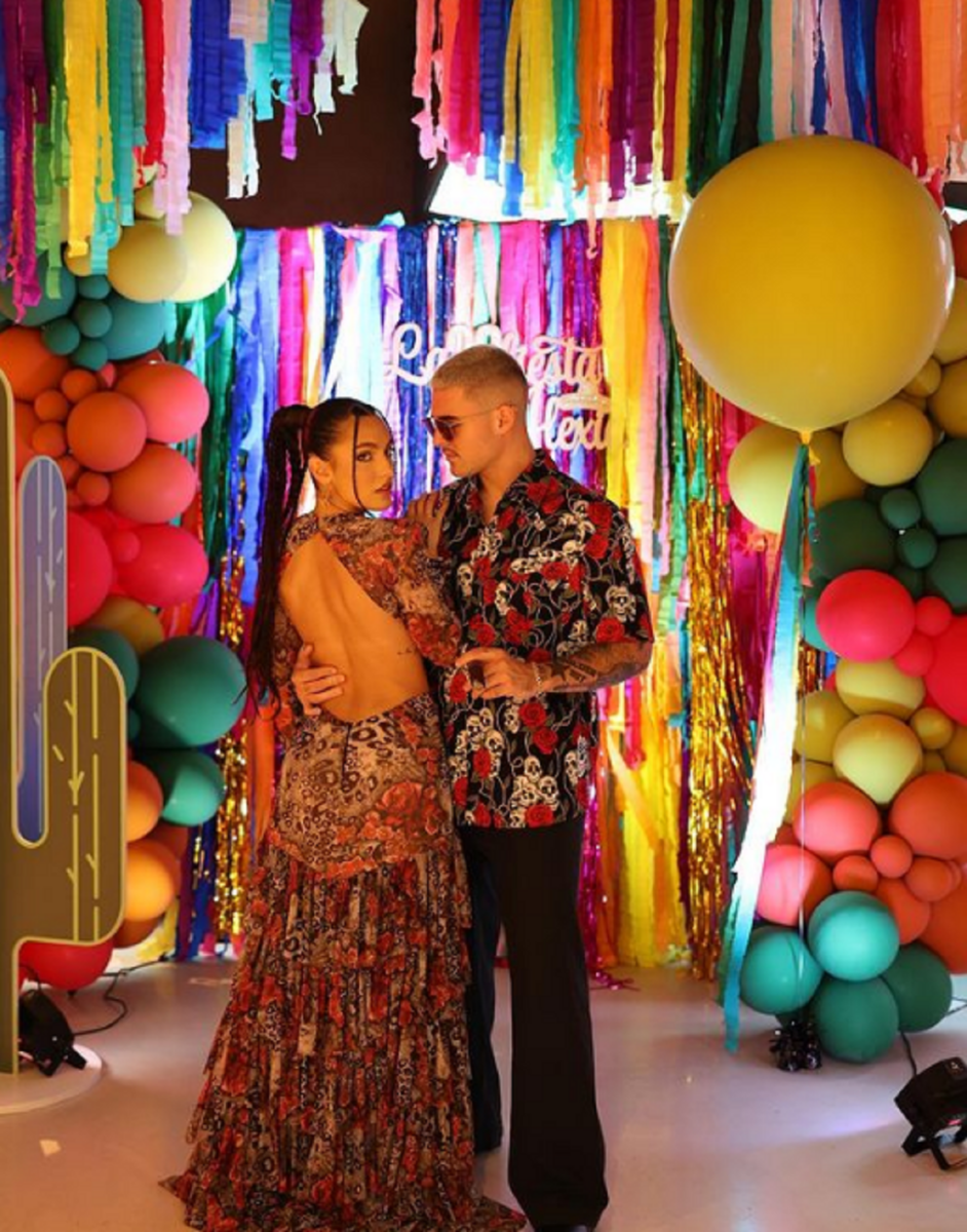 Imagine Stire Alexia Eram, party fabulos de 22 de ani! Alex Leonte, invitat surpriză la ziua iubitei lui Mario Fresh. VIDEO | 2review.ro