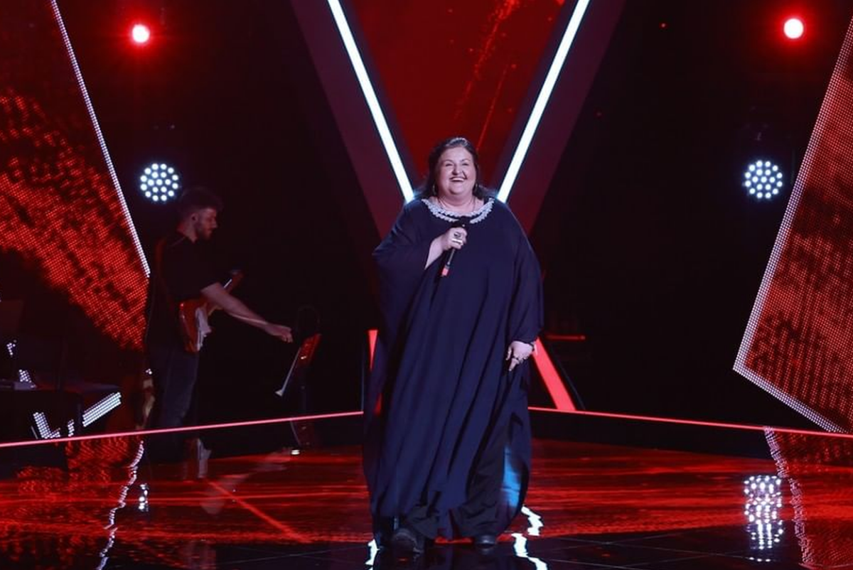 Imagine Stire Cine este, de fapt, Dana Borteanu? Concurenta a făcut ravagii la Vocea României, chiar în prima ediţie din sezonul 10, de la Pro TV | 2review.ro