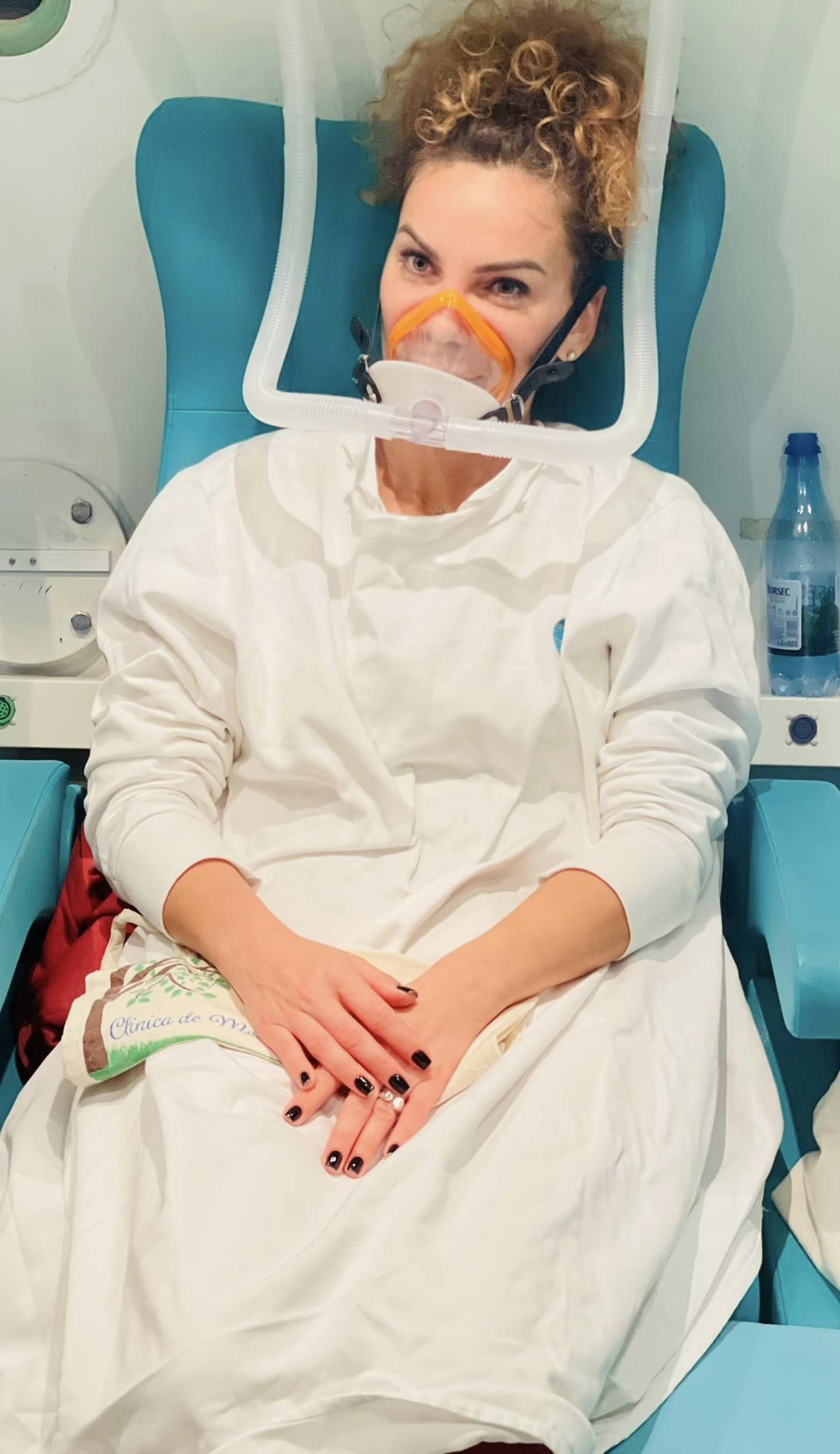 Maria Filimon a ajuns de urgență la spital, după ce a fost mușcată de o căpușă (Foto: Facebook)