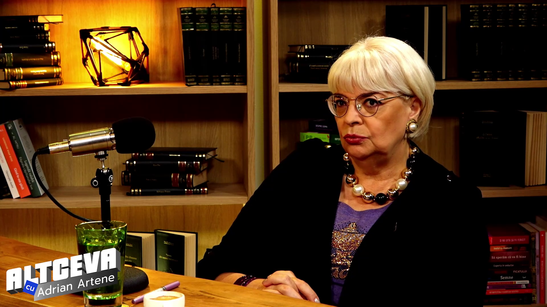 Irina Margareta Nistor a dezvăluit discuțiile avute cu muncitorii care au participat la revolta de la Brașov din anul 1987 / (Sursa: Captură video)