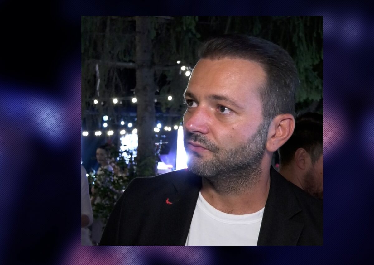 Imagine Stire “Ăștia vor să ne spele pe creieri!” Mihai Morar trage semnalul de alarmă despre democrația dusă la extrem | 2review.ro