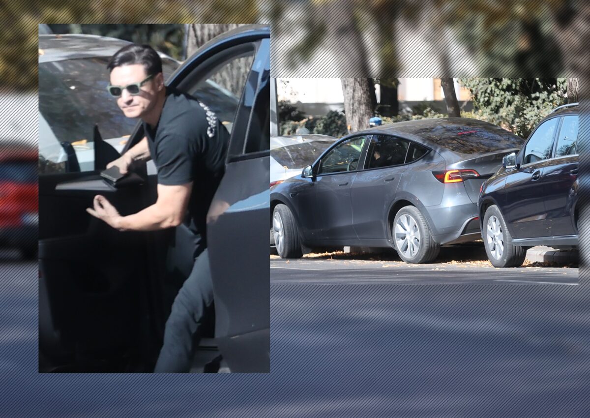 Imagine Stire S-a chinuit să înfigă mașina într-un loc prea strâmt și … George Buhnici, din nou probleme în Capitală | 2review.ro
