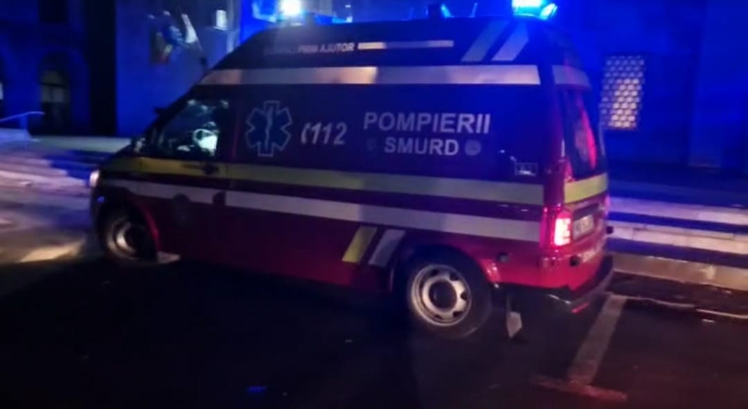 Scandal cu bătăi la petrecerea de Halloween de la Manelogia. Patronul Sălii de Marmură a ajuns la spital