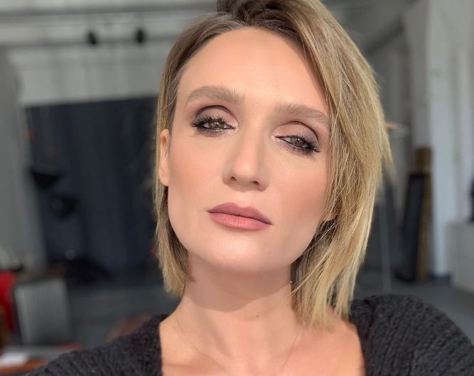 Imagine Stire Carmen Negoiță, dezvăluiri neaşteptate despre divorț: „Mi-am asumat faptul că nu o să-mi permit nici pe sfertul sfertului…” | 2review.ro