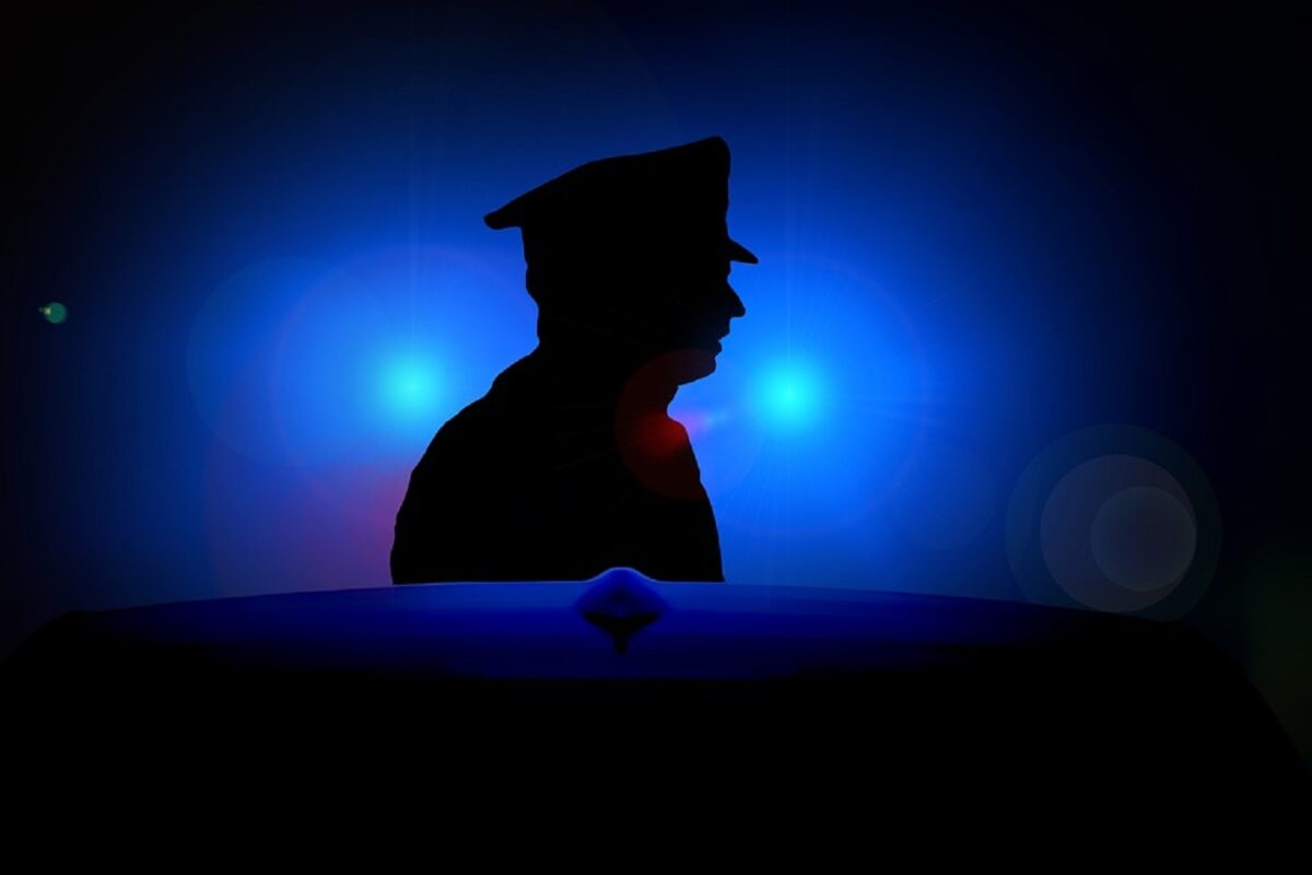 Caz șocant la o secție de Poliție din Alba Iulia. Un polițist a tras, din greșeală, în timp ce se efectua schimbul de tură