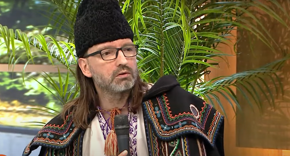 Imagine Stire Au îngropat securea războiului! Florin Vasilică și mama lui s-au împăcat, după ani buni: „Am renunțat la acele lucruri care ne separau” | 2review.ro