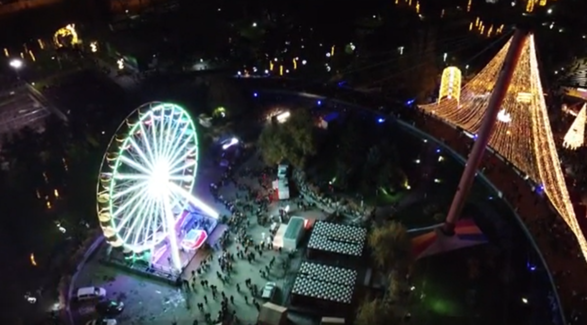 Cât te costă să te dai în roata panoramică de 33 de metri din Drumul