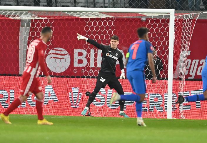 Jucătorii FCSB-ului, la mare căutare! Super ofertă din Anglia pentru un titular. “Da, este adevărat!”