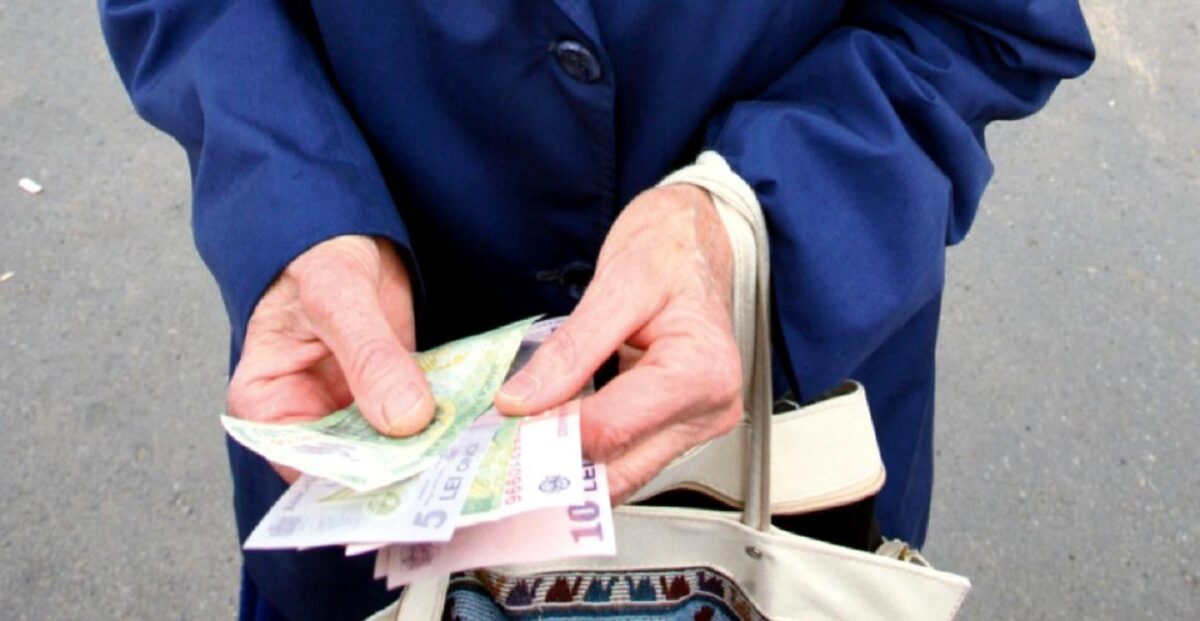 Anunţ OFICIAL de la Guvern! Ce se întâmplă cu pensiile românilor, de fapt