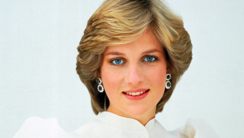 Imagine Stire Scrisoarea emoționată a prințesei Diana, scoasă la licitație pentru o sumă colosală. Ce a scris în bilet și cui îi era adresat | 2review.ro