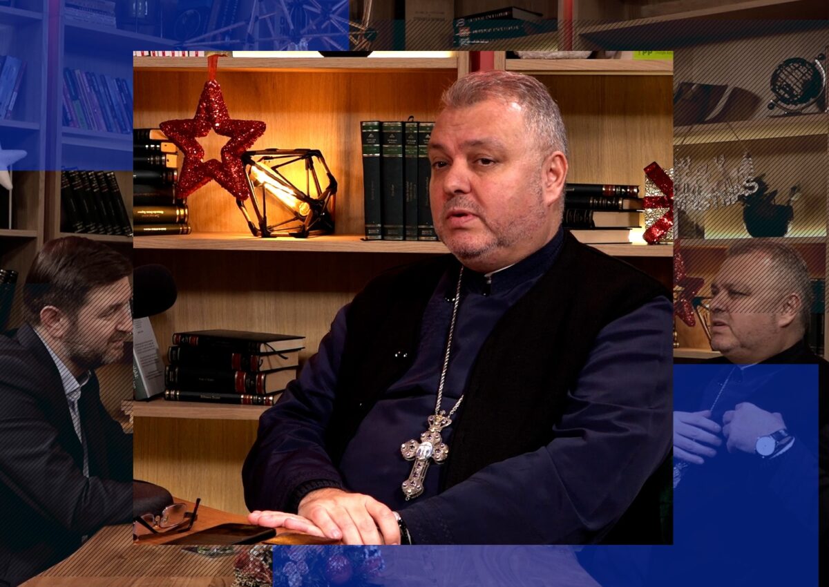 Preotul Emil Nedelea Cărămizaru a abordat subiectul mesajului sacru al colindelor: „Dumnezeu este inventatorul muzicii”