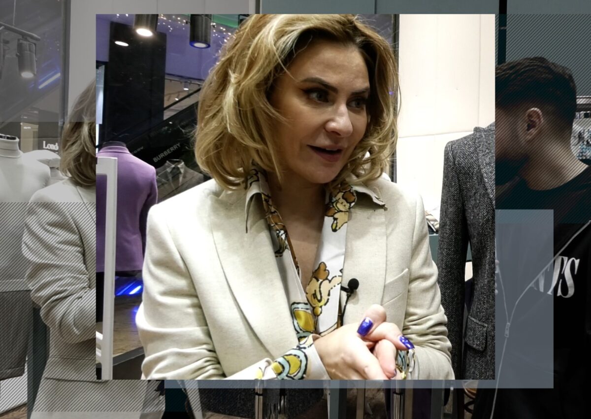Imagine Stire Adina Buzatu face precizări clare despre tendințele vestimentare de Crăciun: „Vă rog să nu rămâneți în papuci!” | 2review.ro