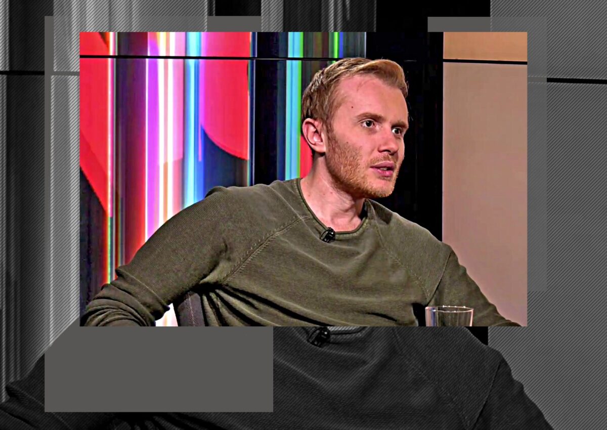 Imagine Stire Ionuț Rusu, show fără bariere, ca pe scena de stand-up comedy: “O să fiu un părinte bețiv!” | 2review.ro