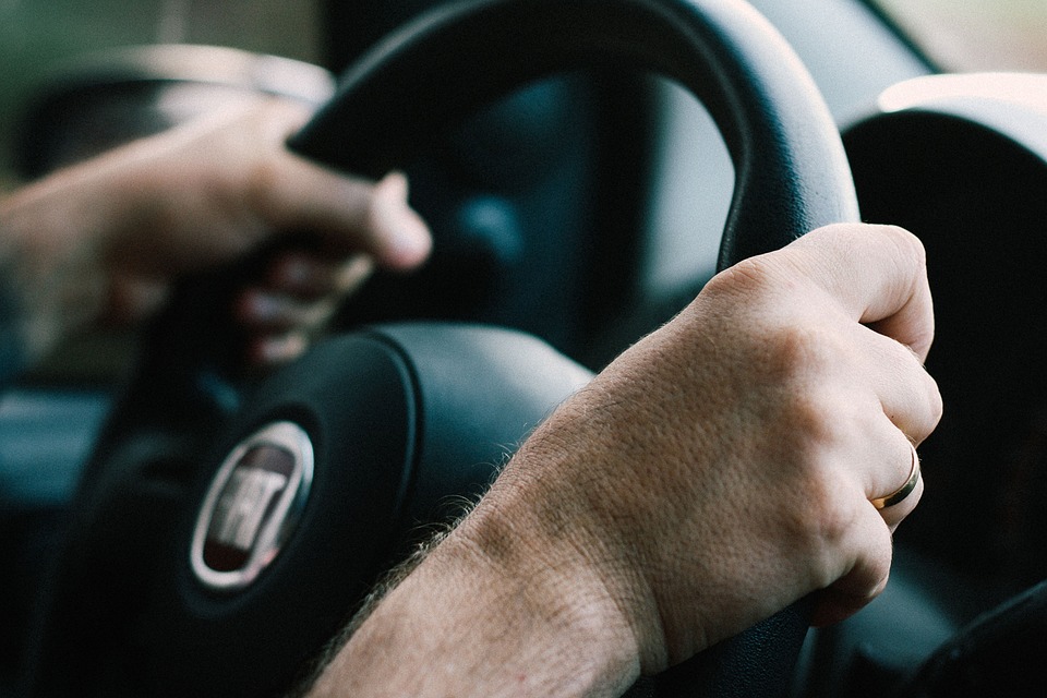 Atenție, șoferi! Greșeala care te poate costa perimsul de conducere și poate aduce între 6 luni și 3 ani de închisoare