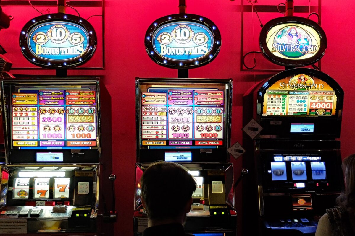 A venit să se distreze în București, la casino, dar a fost „prădat” de un hoț de buzunare. A rămas fără 58.000 de euro