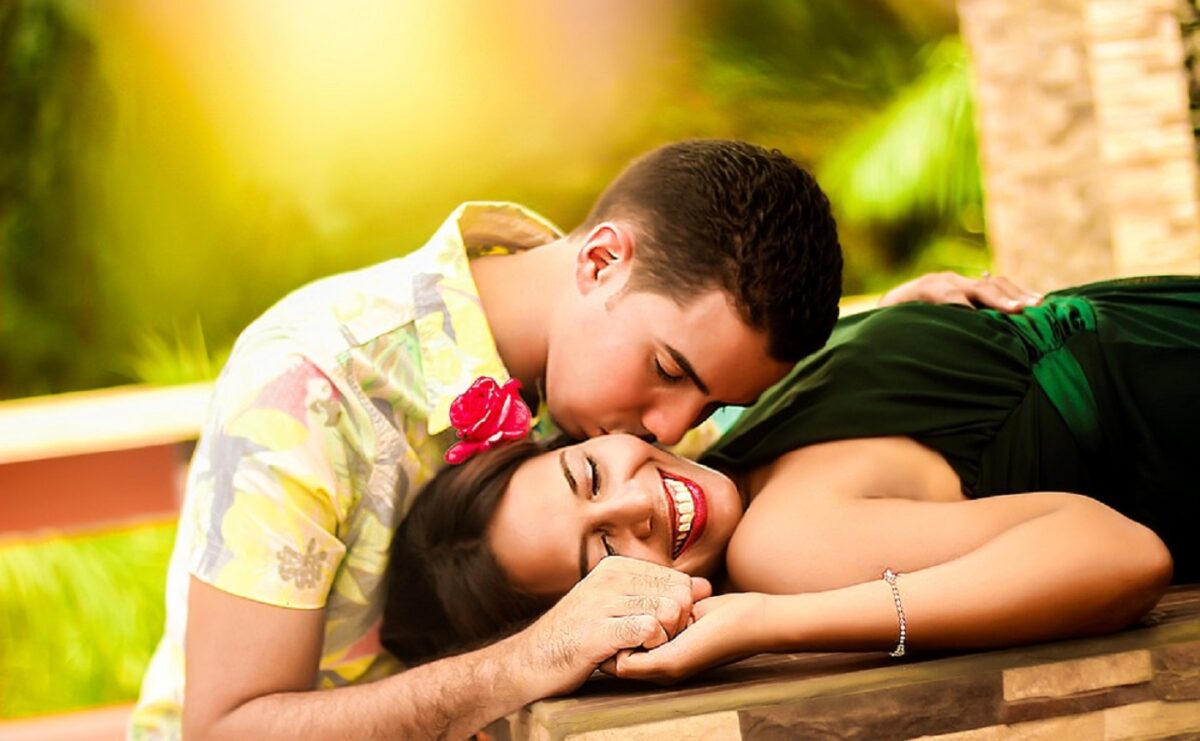 Imagine Stire Cât de romantic ești, în funcție de zodie. Care sunt cei mai romantici bărbați, în funcție de semnul astral | 2review.ro