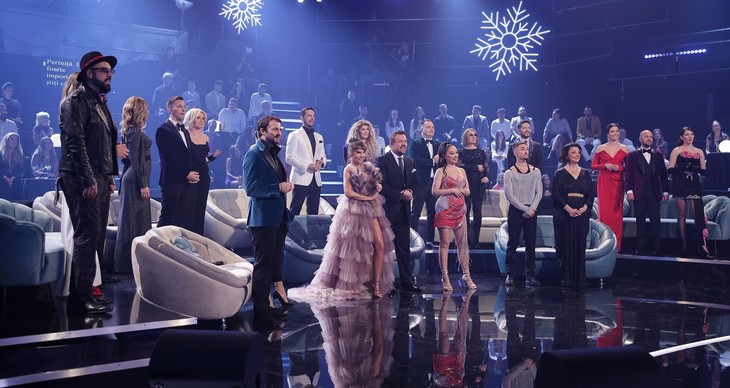 Imagine Stire Pro TV, surpriză colosală de Revelion! Revenire de senzaţie pe sticlă, pe 31 decembrie este vorba despre Cabral, este pe lista de invitaţi. Tocmai anunţase că se retrage din lumina reflectoarelor | 2review.ro