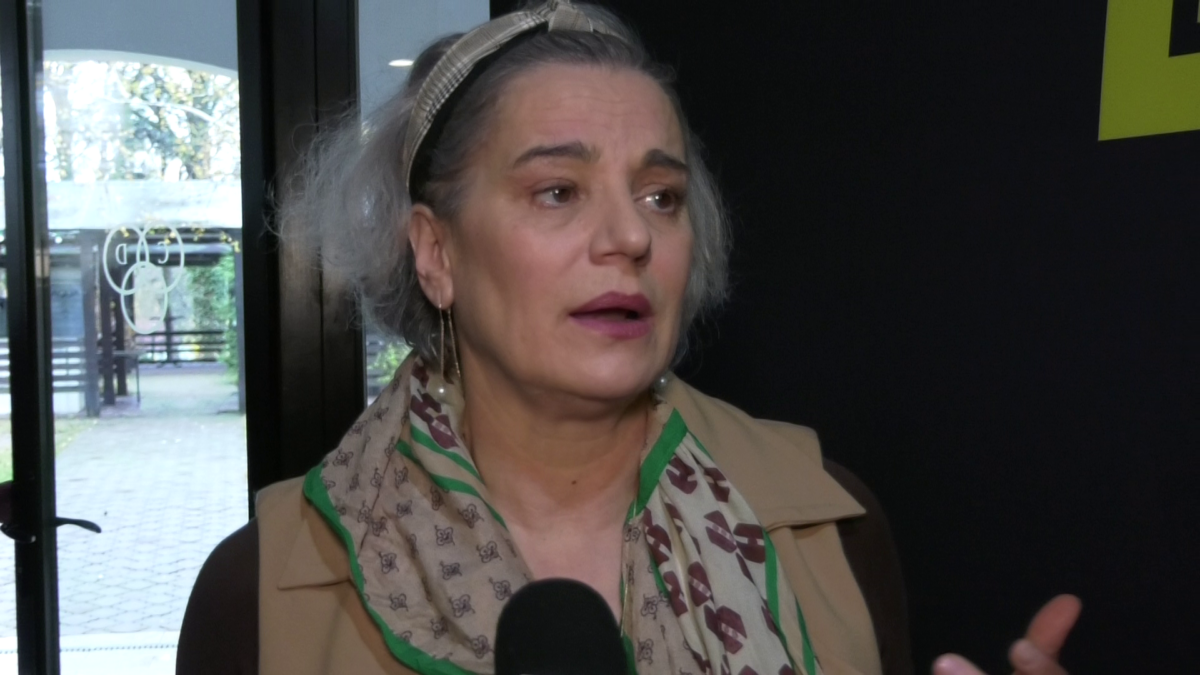 Imagine Stire Maia Morgenstern, mesaj de 1 Decembrie! „La ora 7 am fost la vot. Am votat cu speranță, cu nădejde de mai bine, de normalitate, de dreptate” | 2review.ro