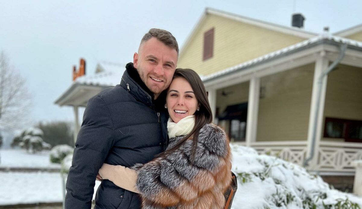 Imagine Stire Georgiana Lobonț și Rareș Ciciovan au făcut anunțul, după zvonurile legate de divorț: „Sper ca bunul Dumnezeu să ne ajute să facem și al treilea copil” | 2review.ro