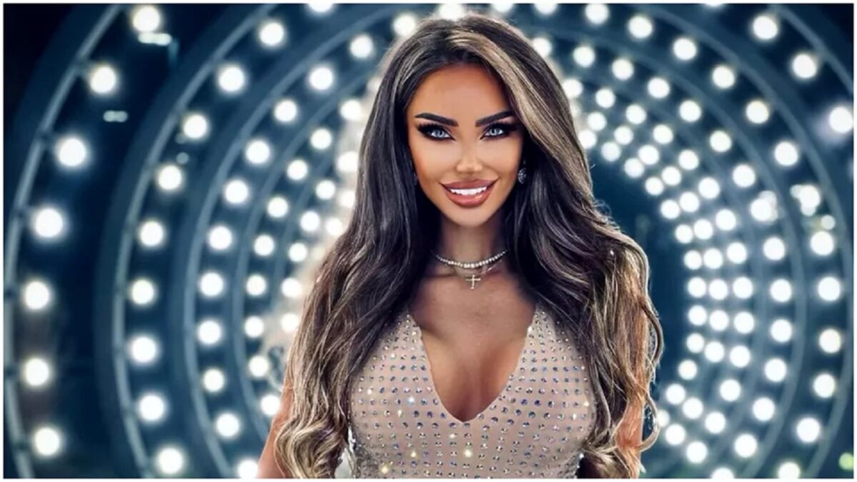 Imagine Stire Motivul pentru care Bianca Drăguşanu adoră să primească bani drept cadou: „Sunt cei mai buni prieteni” | 2review.ro