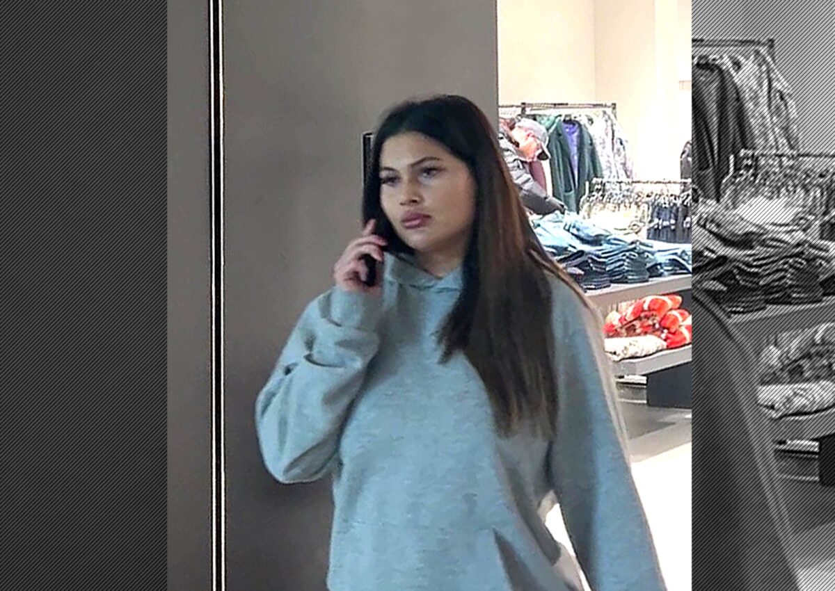 Imagine Stire “Regina” lui Florin Salam nu are frică! Unde am filmat-o pe Roxana Dobre după ce Costeluș de la Clejani i-a amenințat familia | 2review.ro