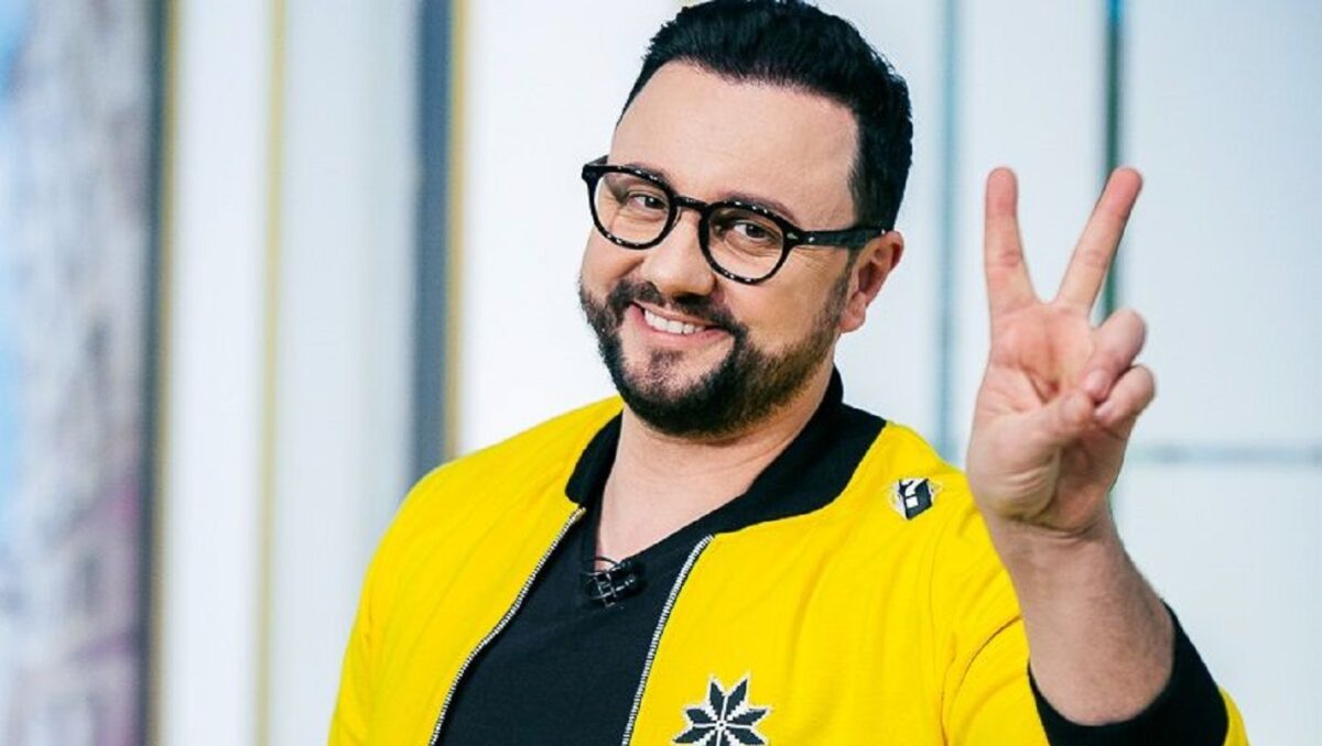 Imagine Stire Primul job al lui Căltălin Măruță când a venit în București. Vedeta PRO TV lucra 16 ore și stătea la un cămin de nefamiliști | 2review.ro