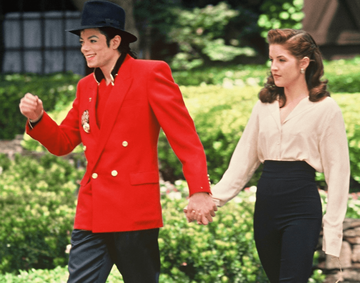 Imagine Stire Lisa Marie Presley nu-l vedea niciodată nemachiat pe Michael Jackson, atunci când făceau dragoste. Ce gesturi deplasate avea artistul | 2review.ro