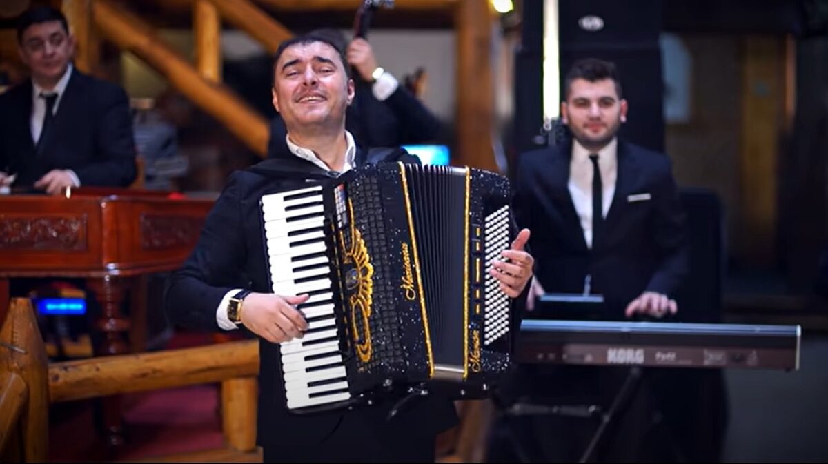 Imagine Stire Marian Mexicanu, mai fericit ca niciodată! S-a produs împăcarea cu cei doi copii ai săi. ,,Era normal să se oprească mândria și trufia între noi” | 2review.ro