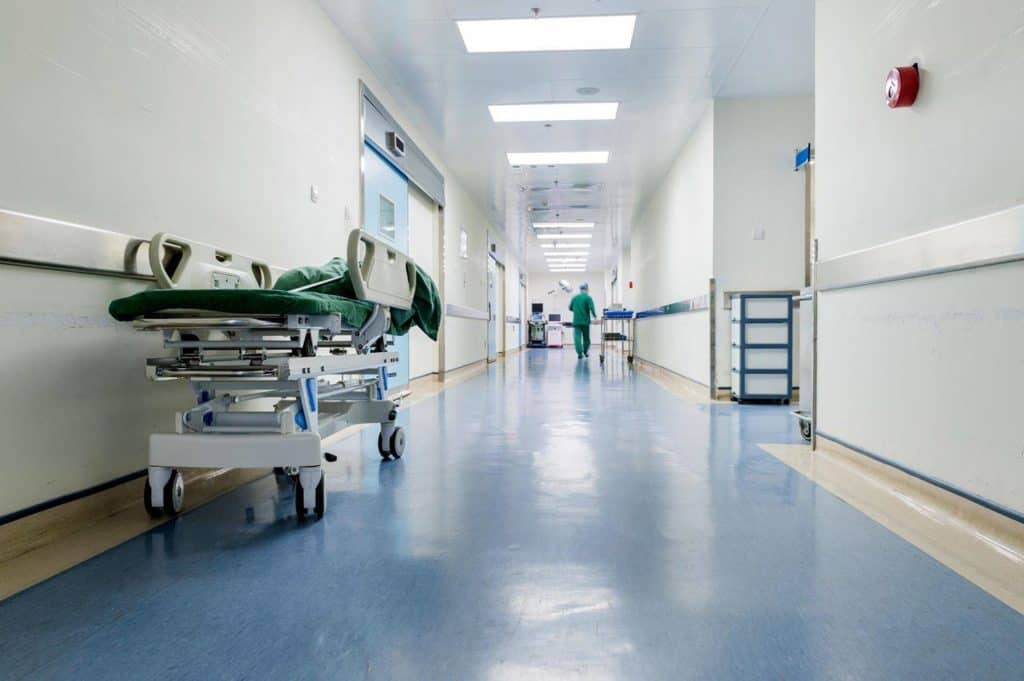Imagine Stire O femeie din Italia, care acuza dureri de spate, a murit după 26 de vizite la spital. Incredibil ce diagnostic greșit îi puseseră doctorii | 2review.ro