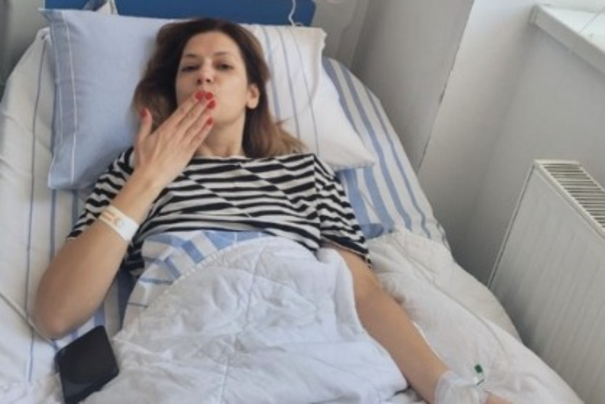 Imagine Stire Amalia Enache, operată de urgență! Știrista de la PRO TV, la un pas de tragedie: ”Eram convinsă că fac infarct!” | 2review.ro