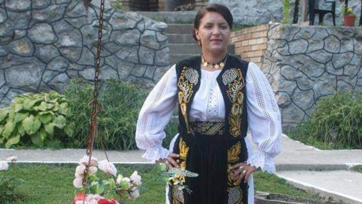 Imagine Stire Doliu în lumea muzicii populare! Simona Maria Teodorescu, ”privighetoarea Banatului”, a murit | 2review.ro