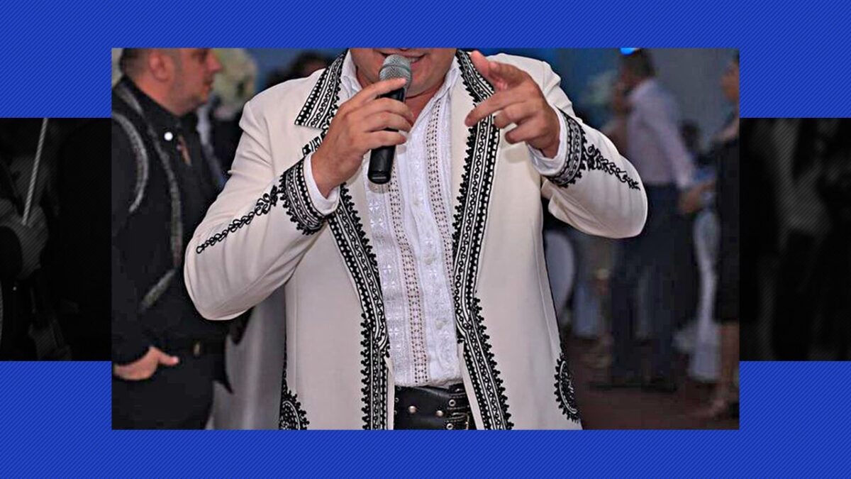 Imagine Stire Clipe de groază pentru un cunoscut cântăreț de muzică populară! Un incendiu puternic i-a distrus casa în doar 10 minute | 2review.ro